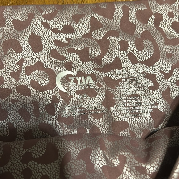 New Excellent Condition- Never worn - Picture 5 of 5